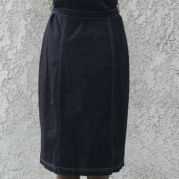 Black Sleeveless Button Down Shirt Dress - Picture 6 of 9